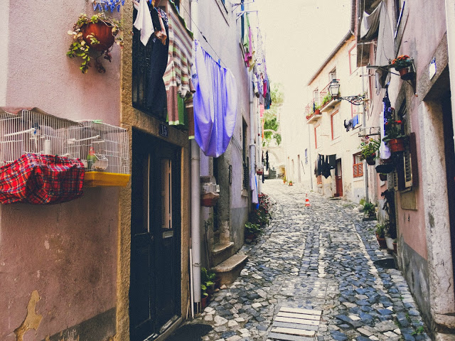 Lisbon Portugal Blog, Lisbon Portugal Photography, Portugal Streets, street with bird cages