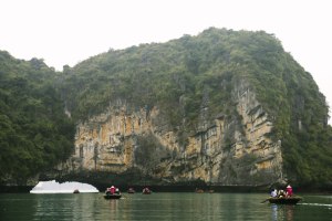 Ha Long Bay Vietnam Cruise Blog