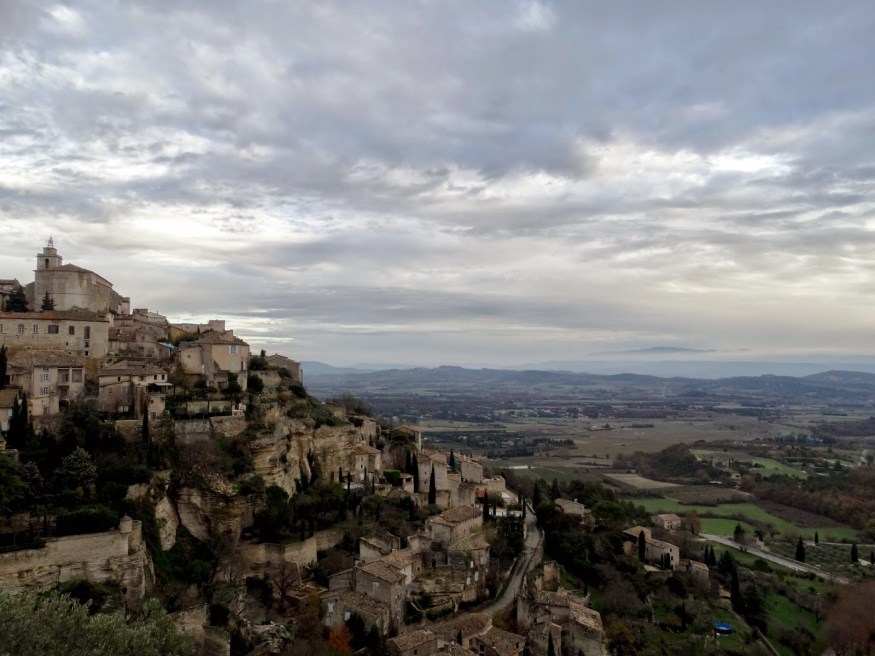 Road trip to provence France, weekend away in France, visiting Provence France, Gordes France