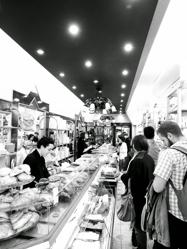 Paris Travel Photography, Shakespeare and Company, Paris things to do, traiteur boulangerie 
