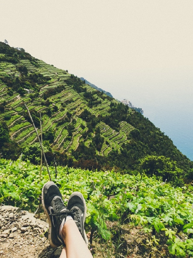 Hike from Vernazza to Corniglia