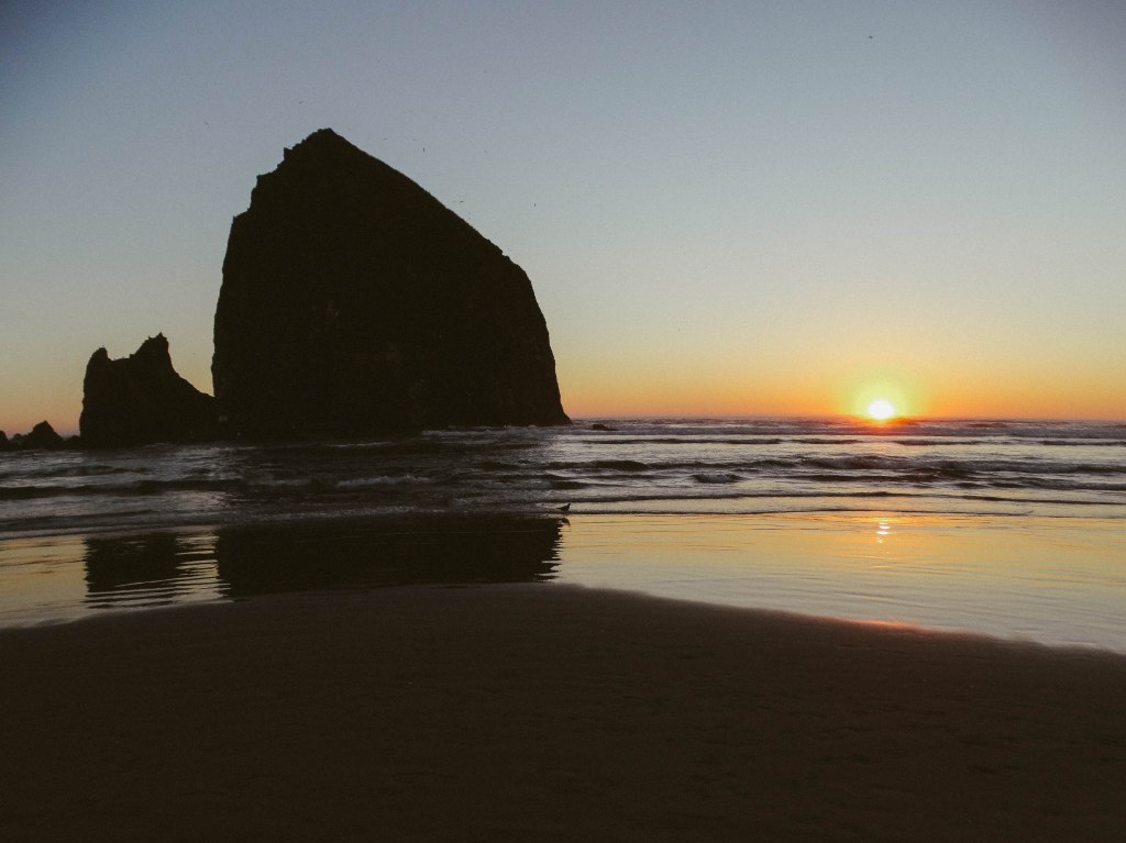 Cannon Beach Oregon // Lifelong&nbsp;Friends