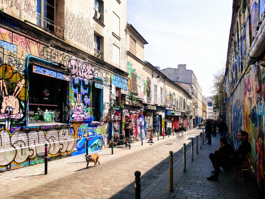 Paris Secret Spots, Bellville Paris, Colorful street in Paris, Rue Denoyez