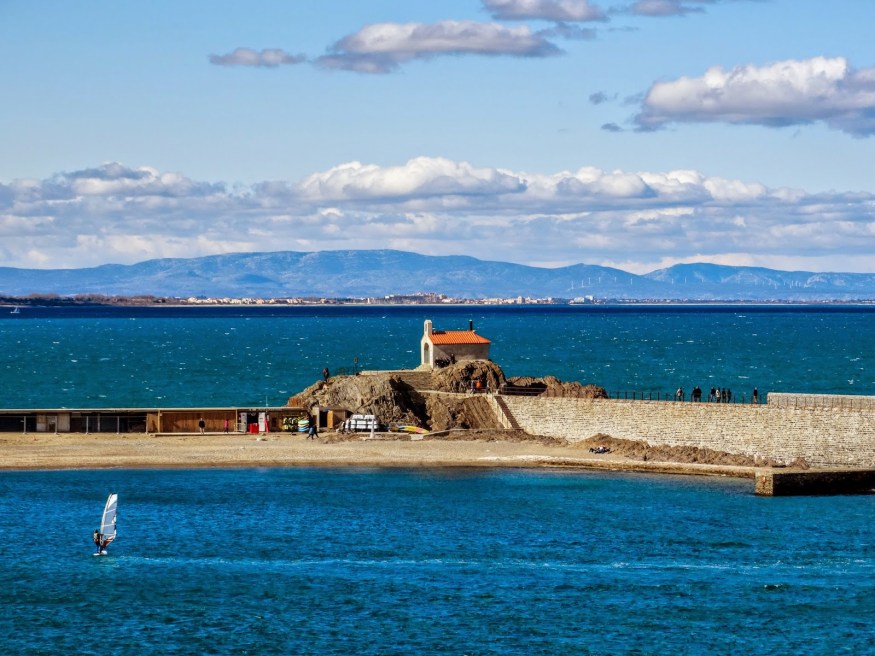 Collioure France, Southern French Coastal Town, Colorful houses, Colorful French homes