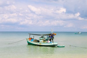 Phu Quoc Vietnam, Phu Quoc Blog, Vietnam Islands, Colorful boats, Vietnam boats, Vietnam colorful boats