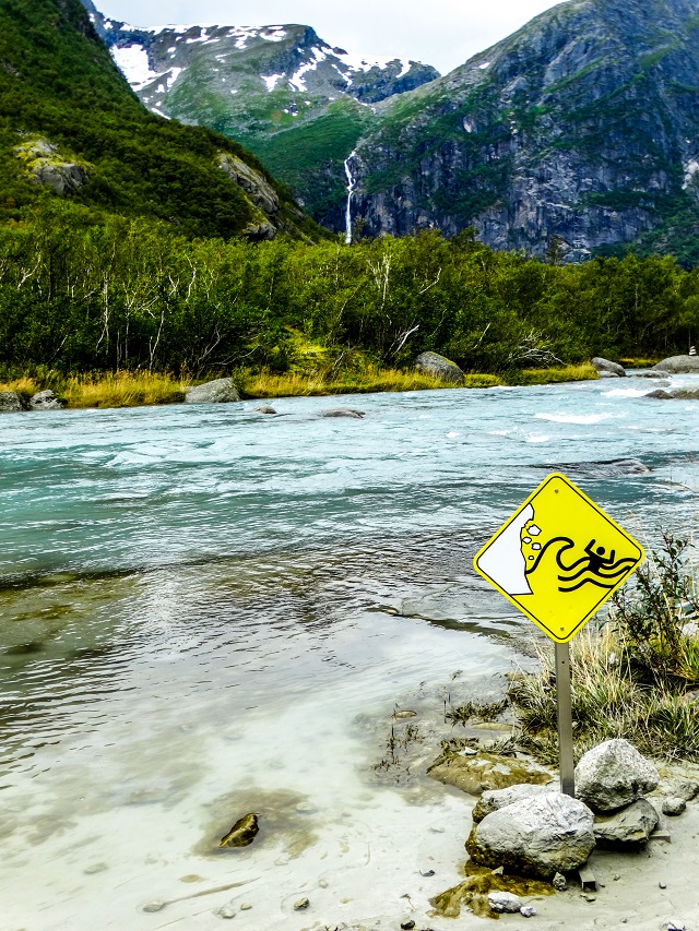 Briksdalsbreen Glacier photography blog