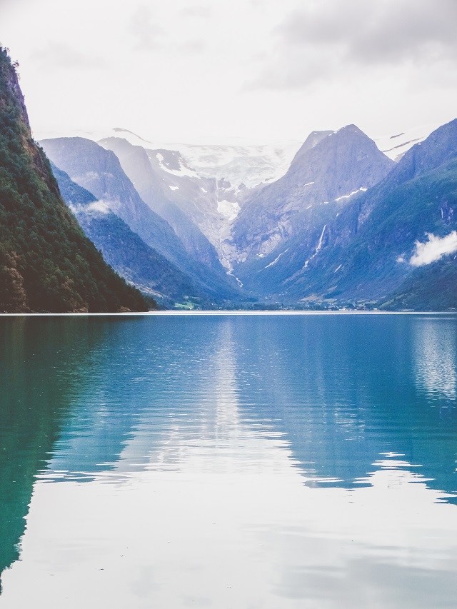 Briksdalsbreen Glacier photography blog