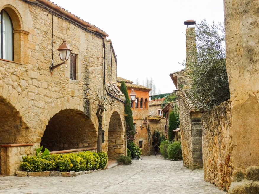 Pals Spain, Peratallada Spain, Barcelona Day Trips, Barcelona day trips blog